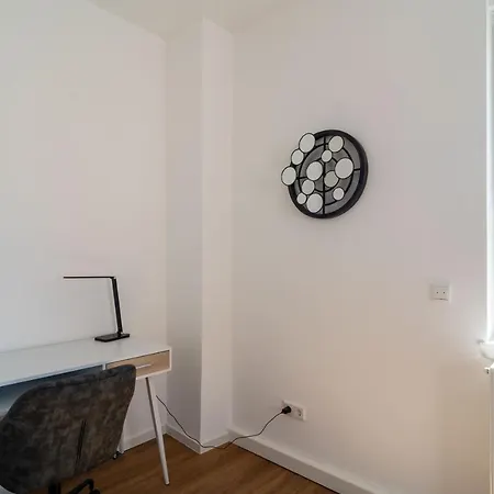 شقة Lit Living - Luxury House - Box Spring - Parking - Exclusive Kitchen *